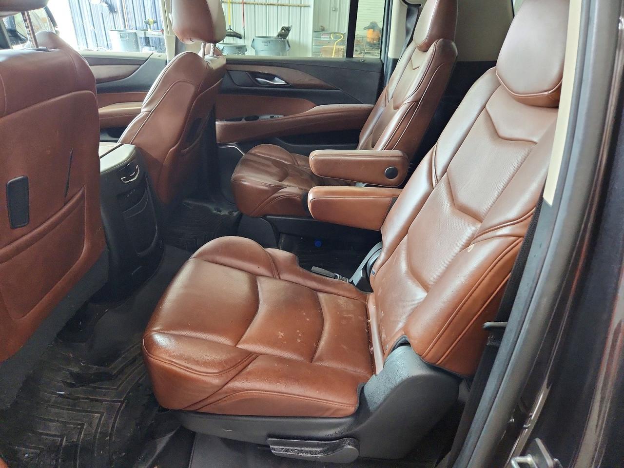2018 Cadillac Escalade Esv Luxury - zdjęcie 11