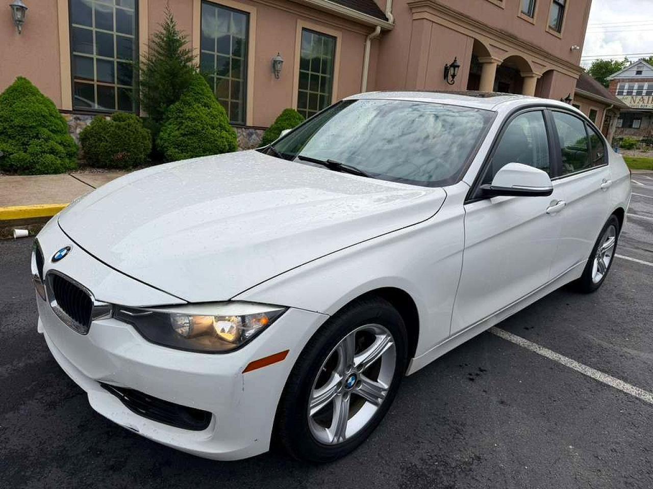 2014 BMW 328 Xi - zdjęcie główne