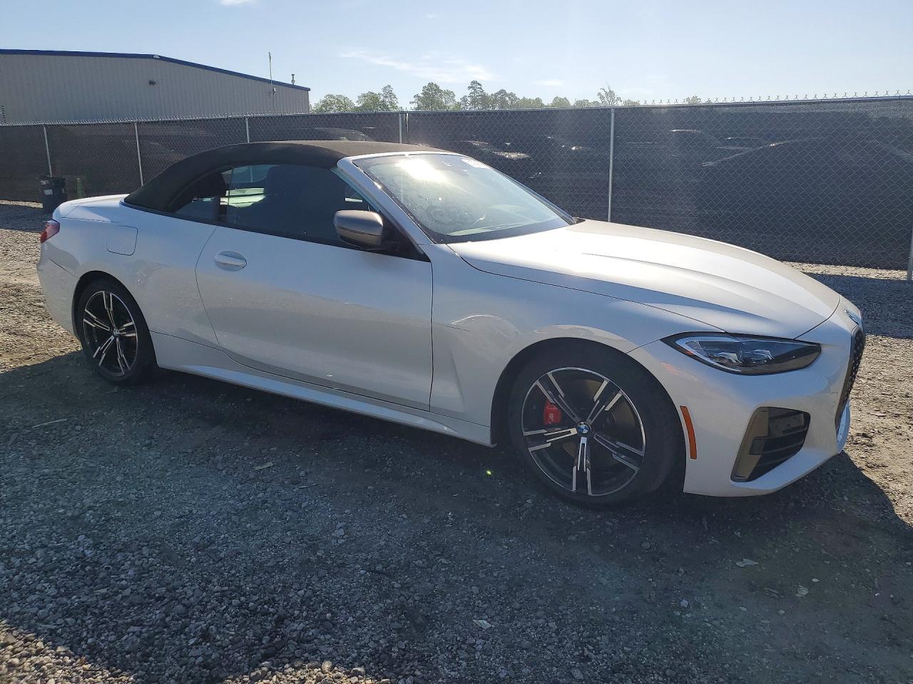 2022 BMW M440I - zdjęcie 4