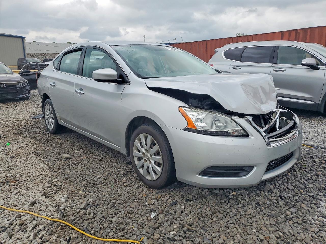 2015 Nissan Sentra S - zdjęcie 4