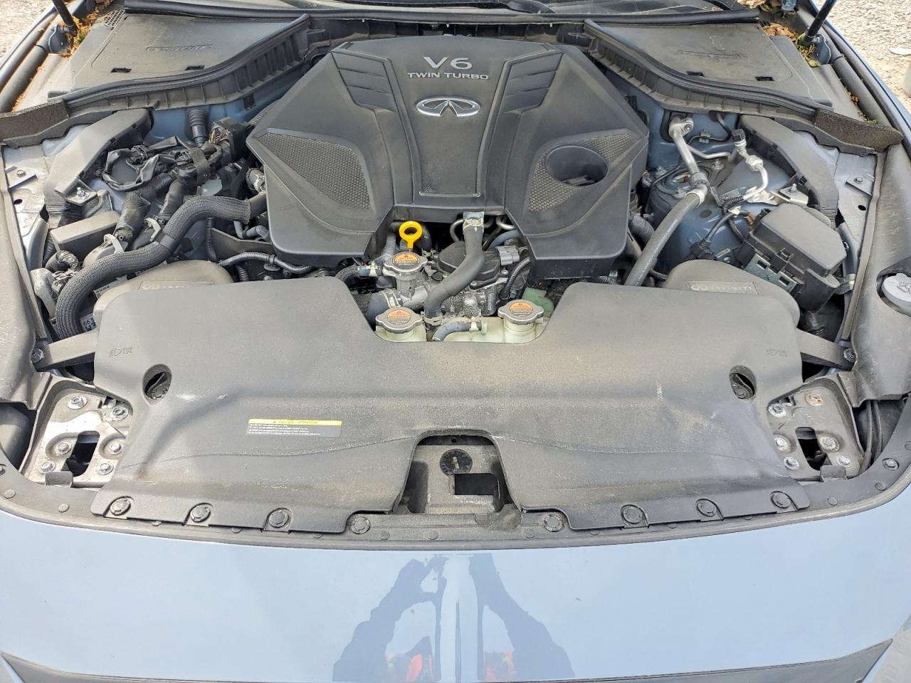 2022 Infiniti Q60 Red Sport 400 - zdjęcie 11