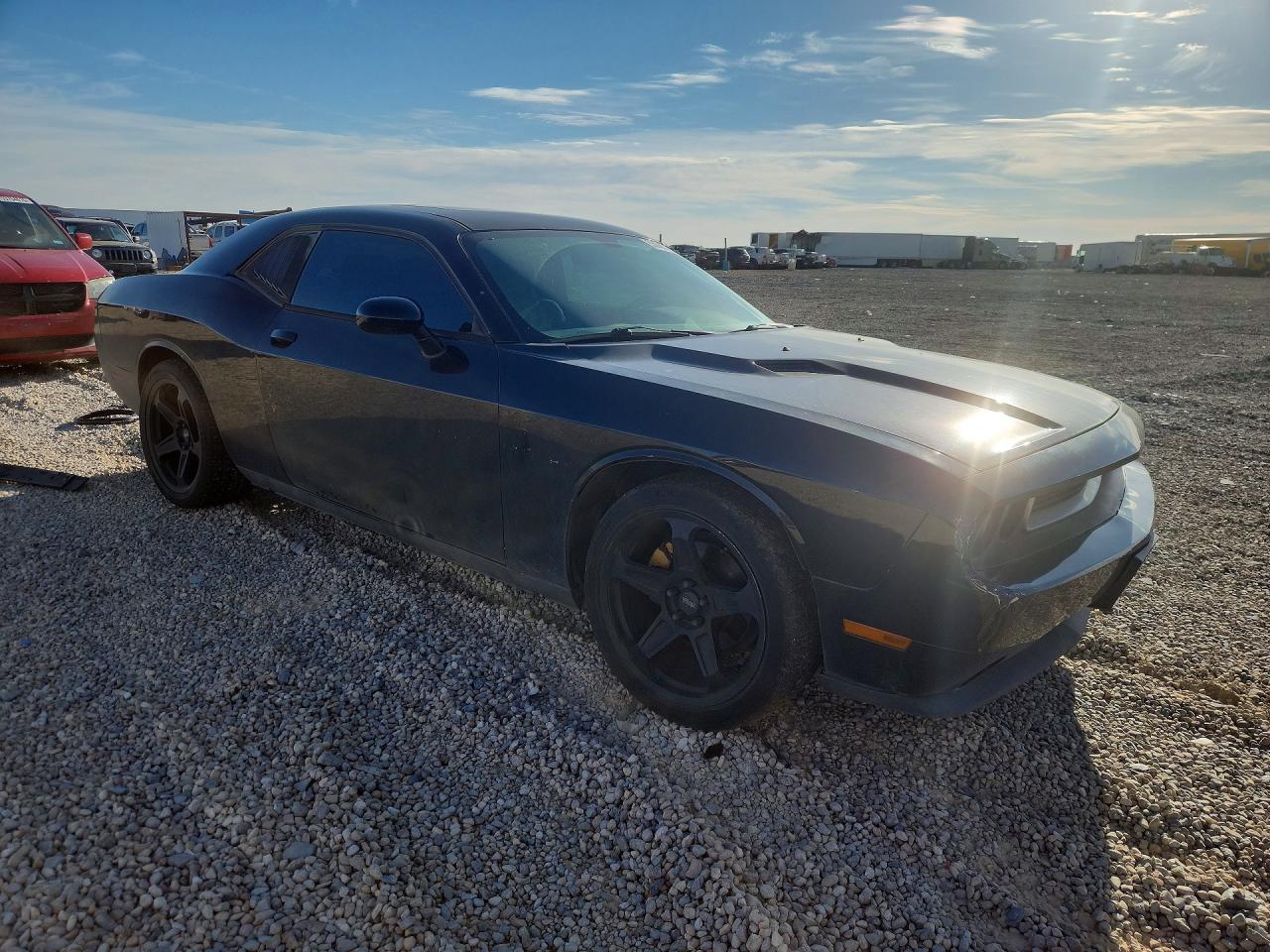 2014 Dodge Challenger Sxt - zdjęcie 4