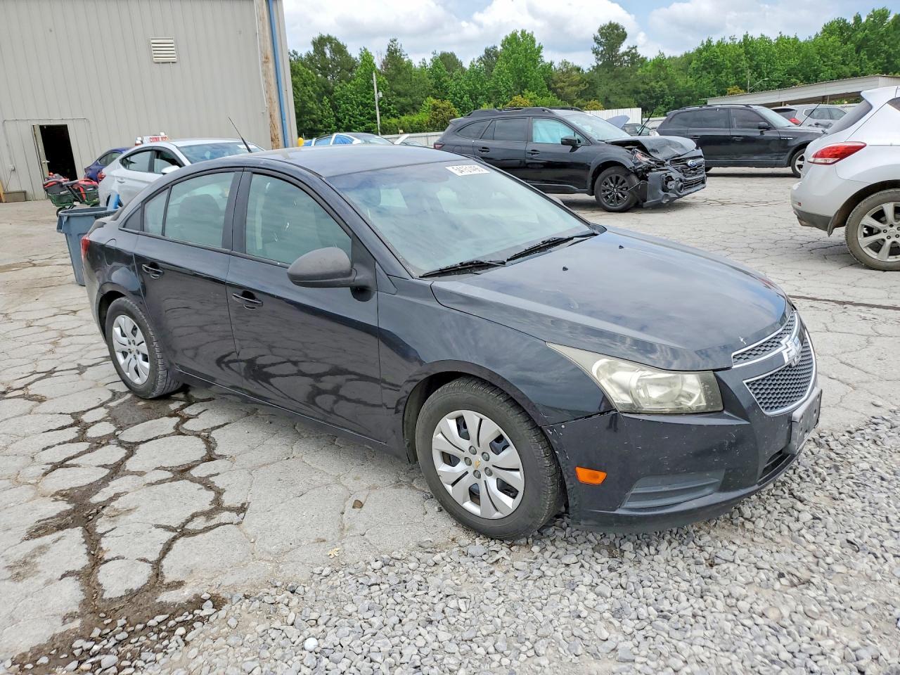 2013 Chevrolet Cruz - zdjęcie 4