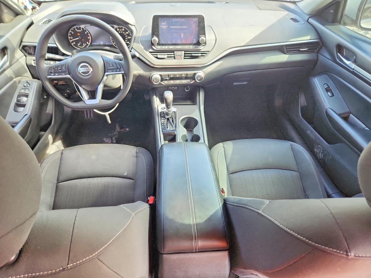2022 Nissan Altima Sv - zdjęcie 8
