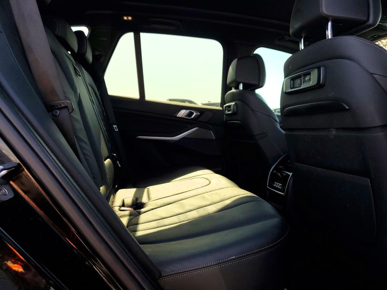 2019 BMW X5 xDrive50I - zdjęcie 11
