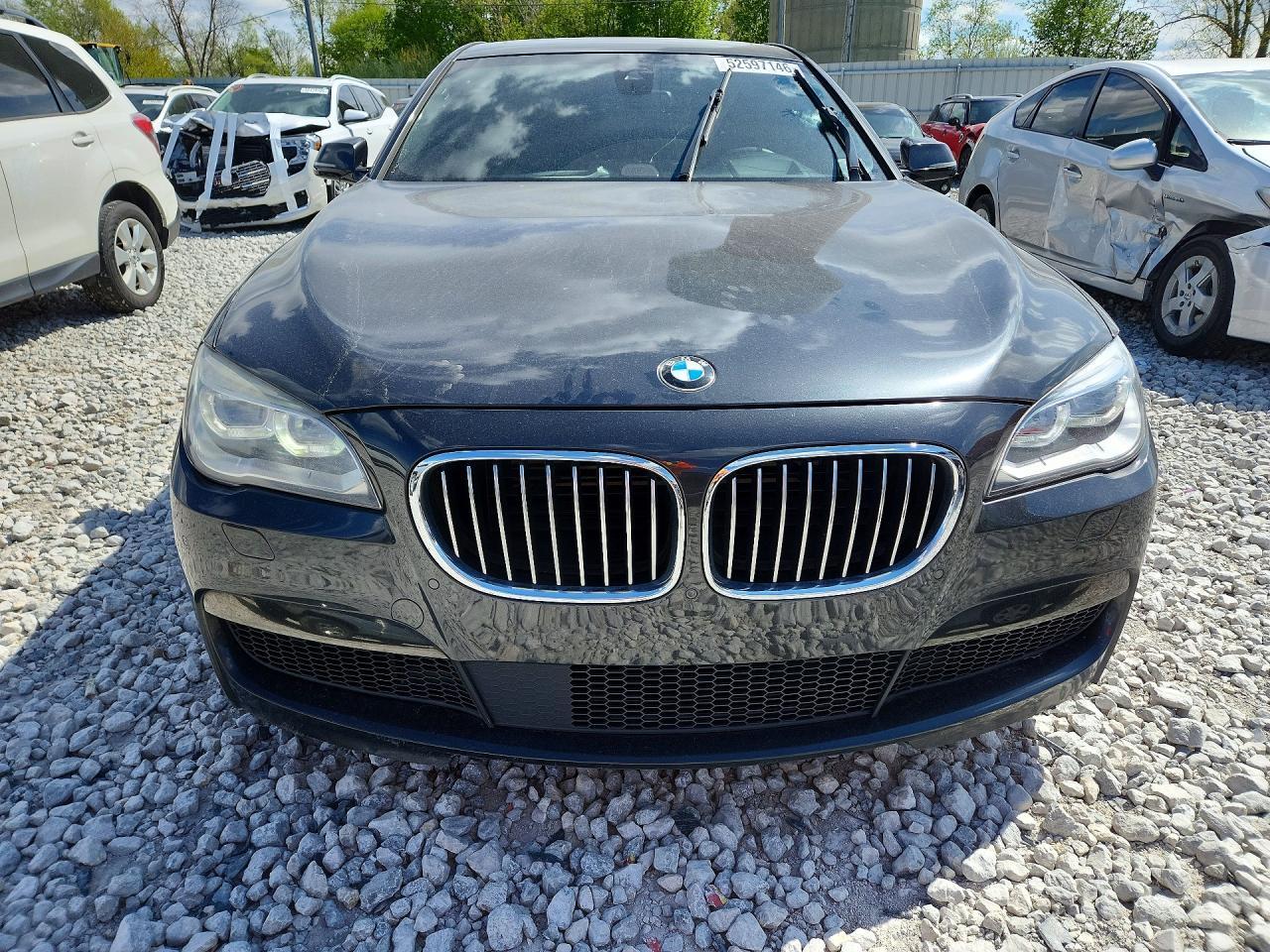 2015 BMW 750 Xi - zdjęcie 5