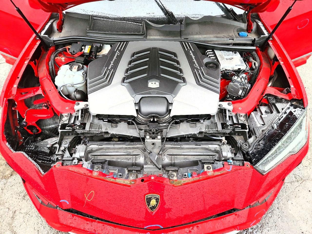 2022 Lamborghini Urus - zdjęcie 12