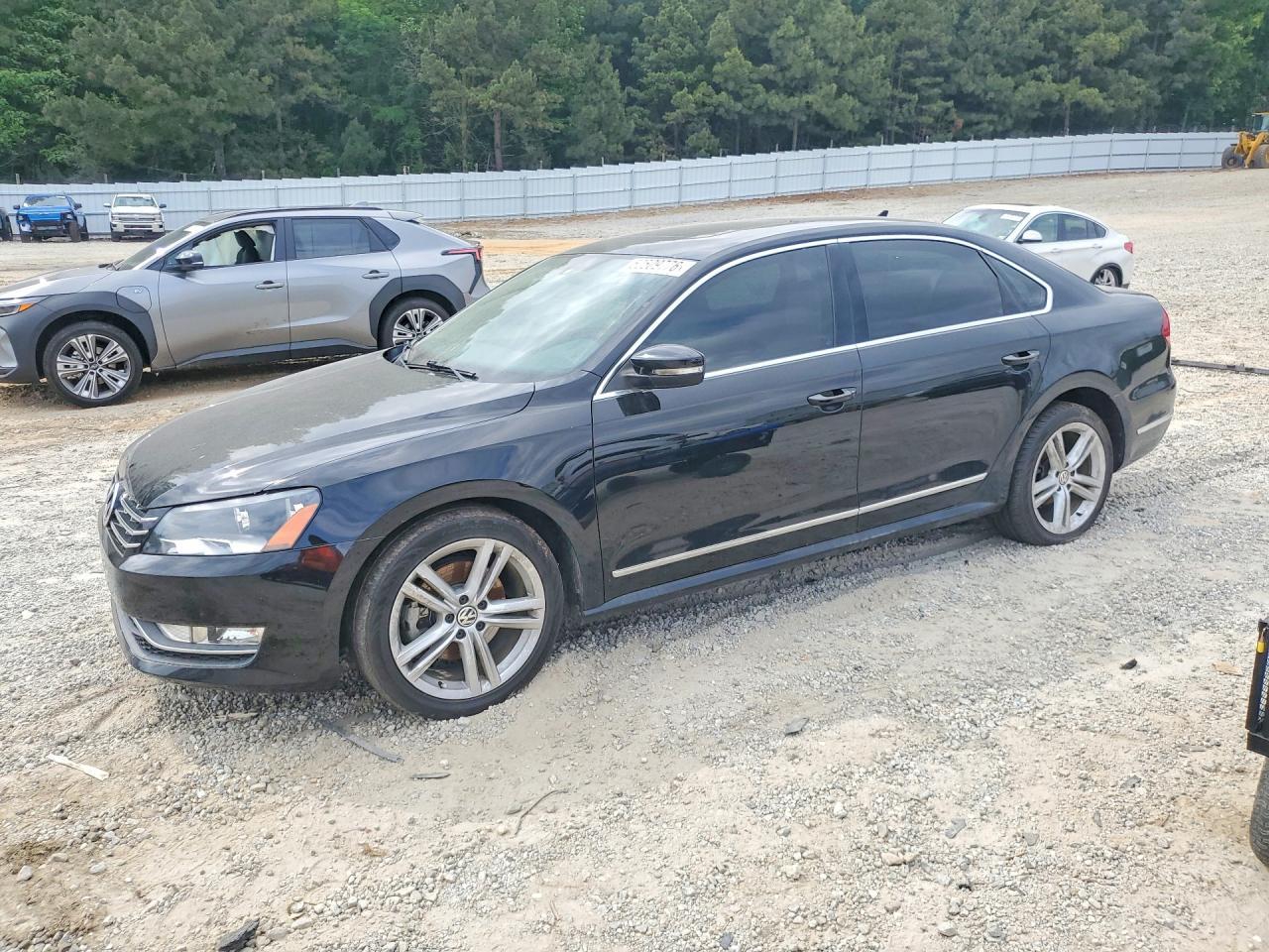 2014 Volkswagen Passat Sel - zdjęcie główne