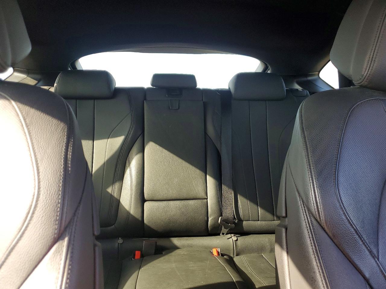 2016 BMW X6 xDrive35I - zdjęcie 10