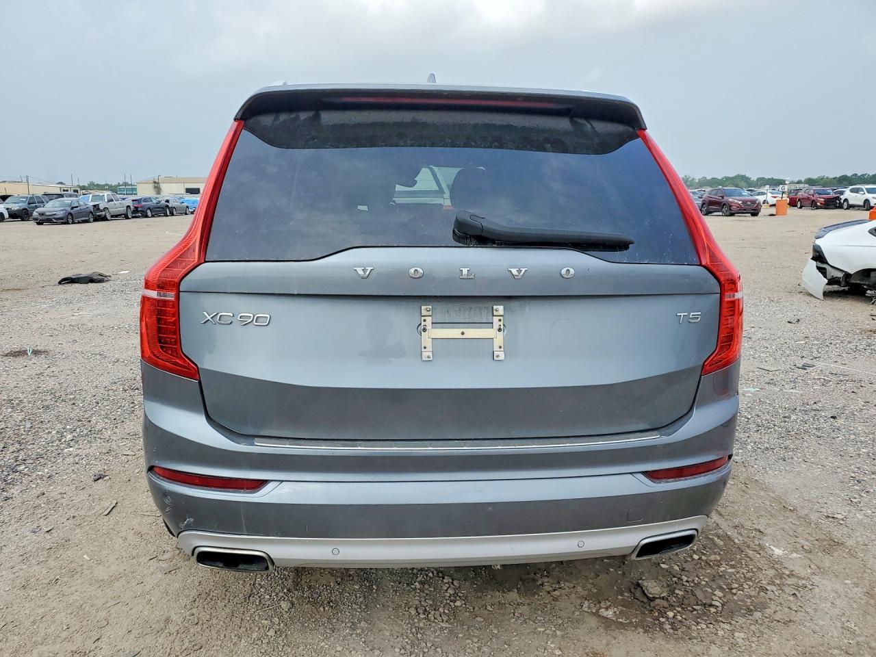 2020 Volvo Xc90 T5 Momentum - zdjęcie 6