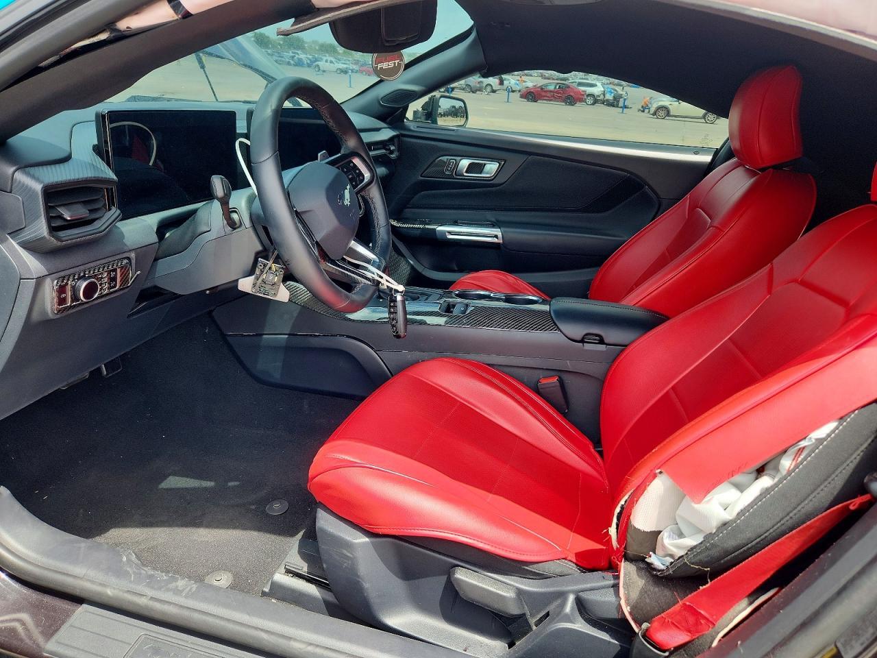 2024 Ford Mustang Gt - zdjęcie 7
