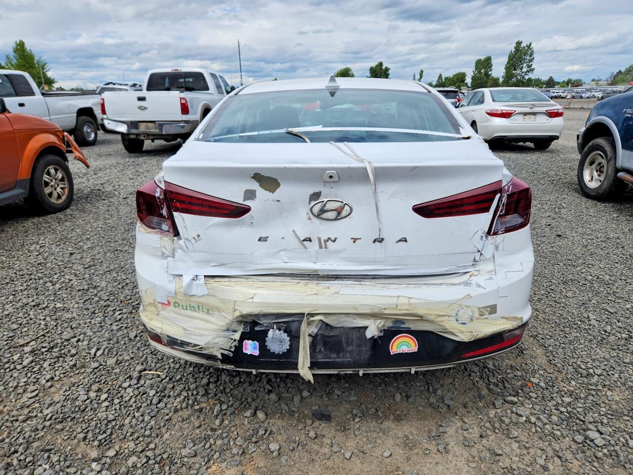 2020 Hyundai Elantra Sel - zdjęcie 6