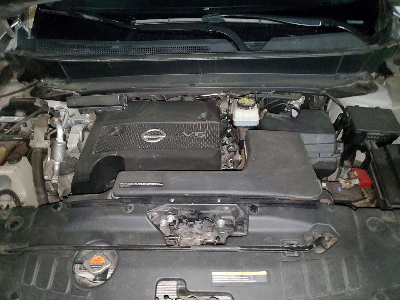 2016 Nissan Pathfinder Sv - zdjęcie 12