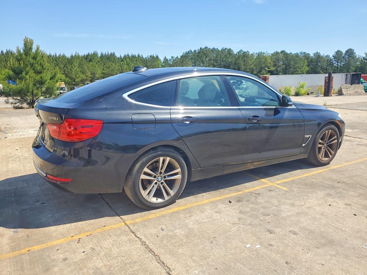 BMW Seria 3 - zdjęcie 3