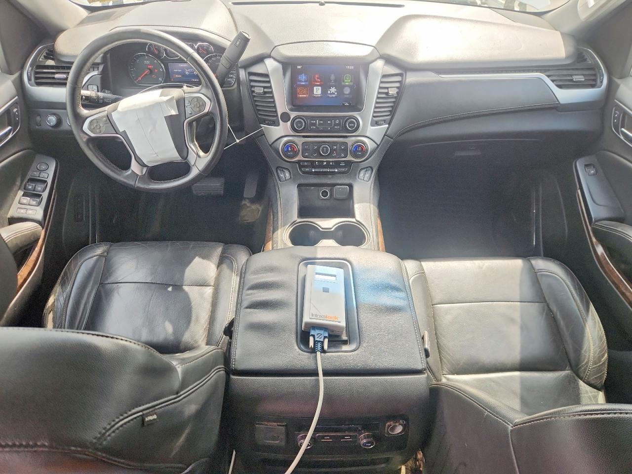 2015 Chevrolet Suburban K1500 Lt - zdjęcie 8
