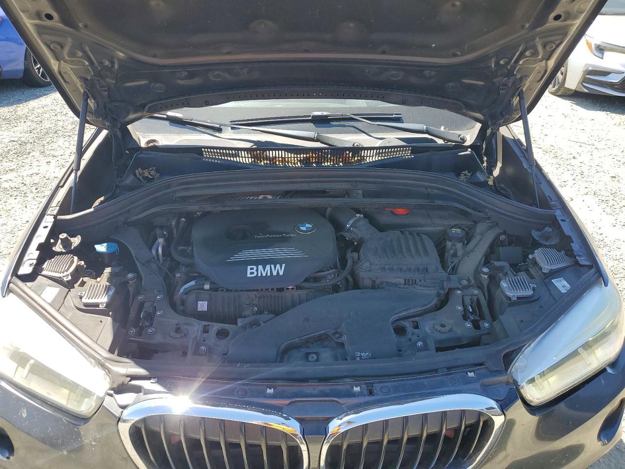 2016 BMW X1 xDrive28I - zdjęcie 12