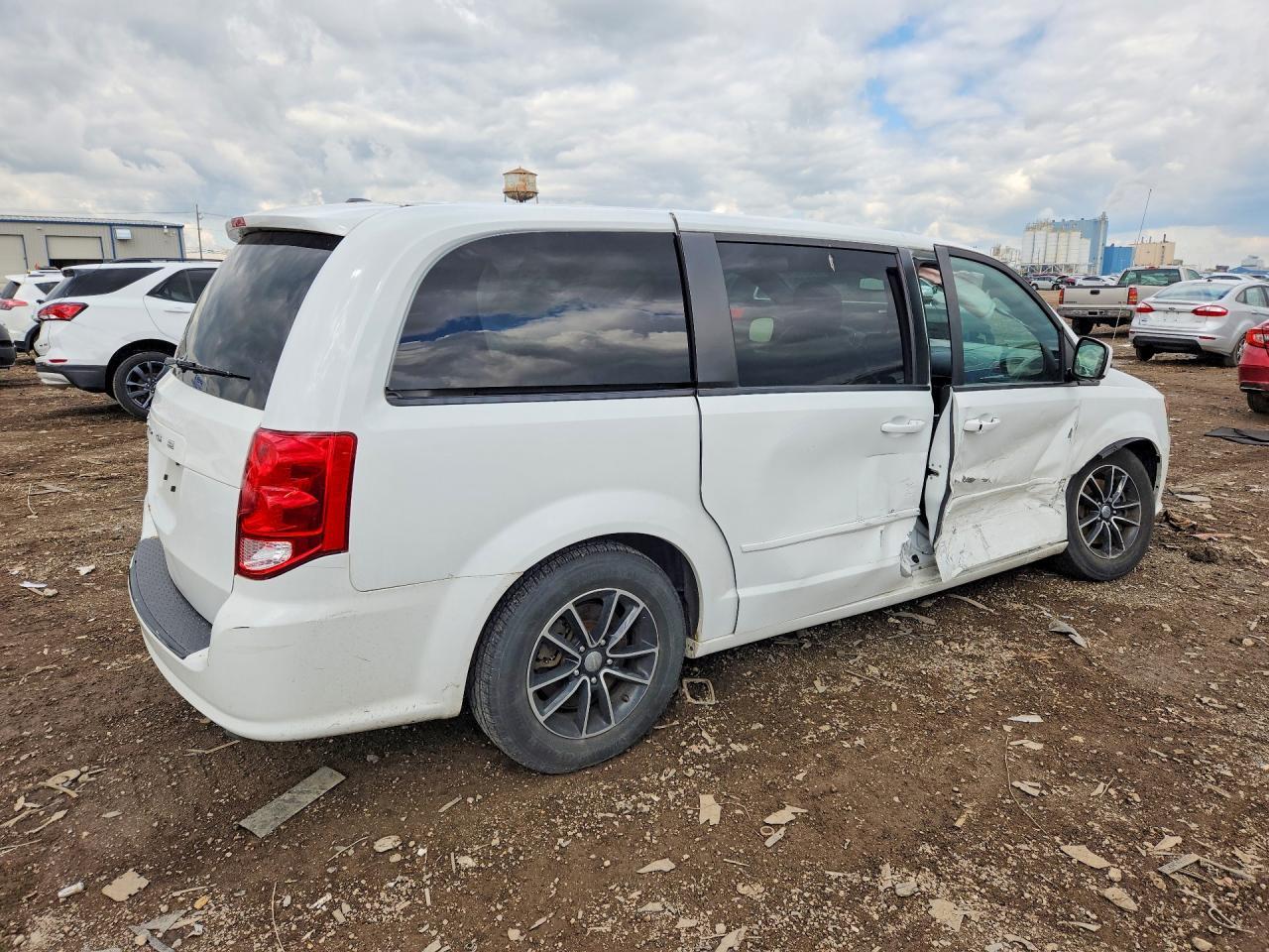 2017 Dodge Grand Caravan Sxt - zdjęcie 3