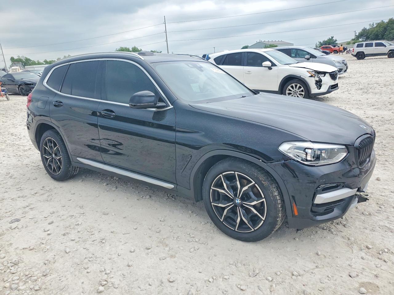2021 BMW X3 xDrive30I - zdjęcie 4