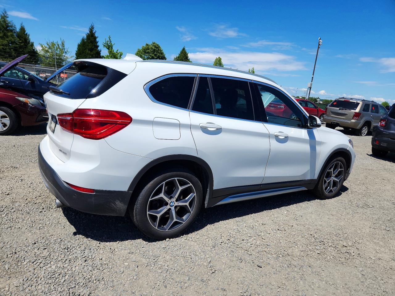 2019 BMW X1 xDrive28I - zdjęcie 3