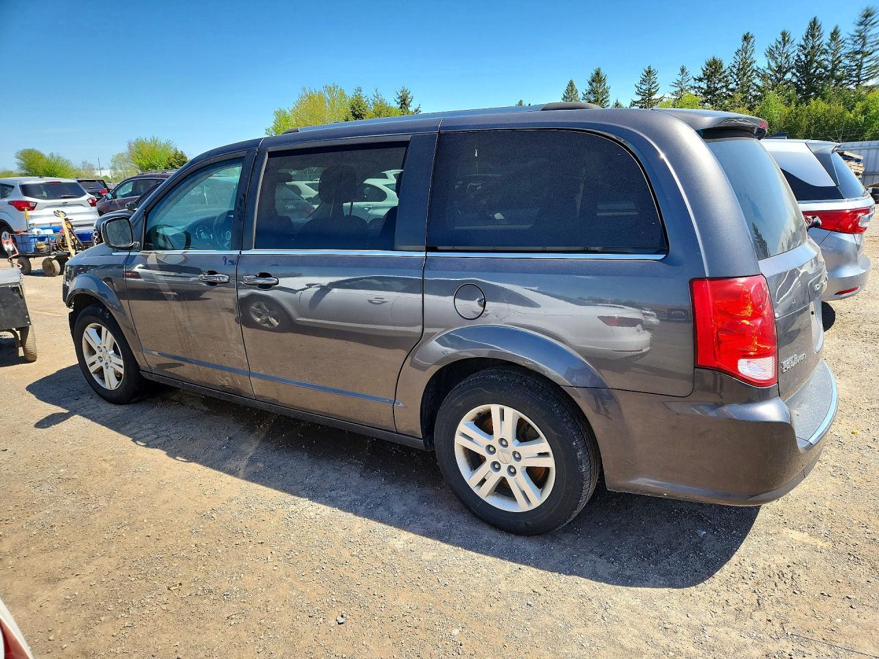 2018 Dodge Grand Caravan Crew - zdjęcie 2