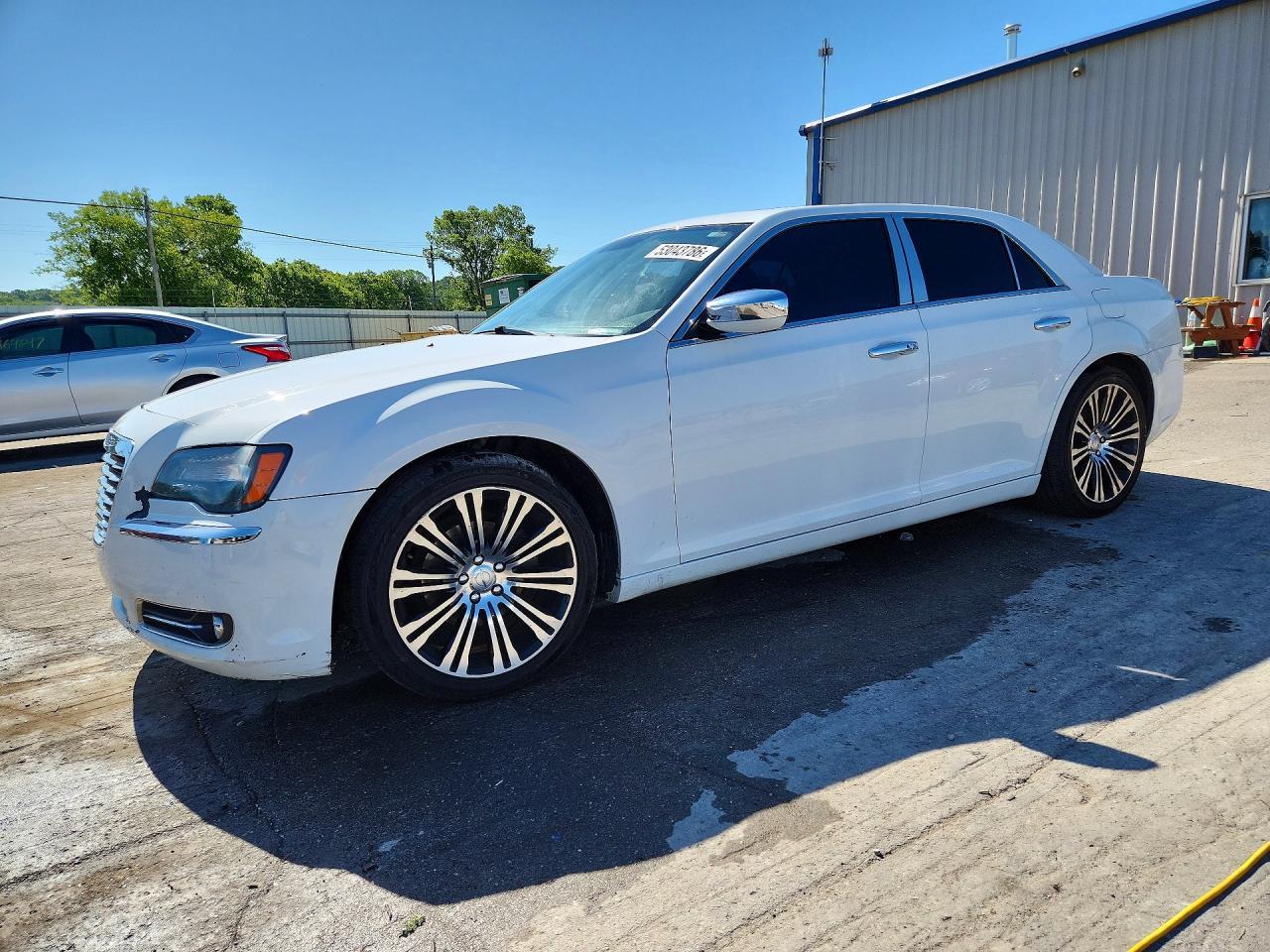 2013 Chrysler 300 S - zdjęcie główne