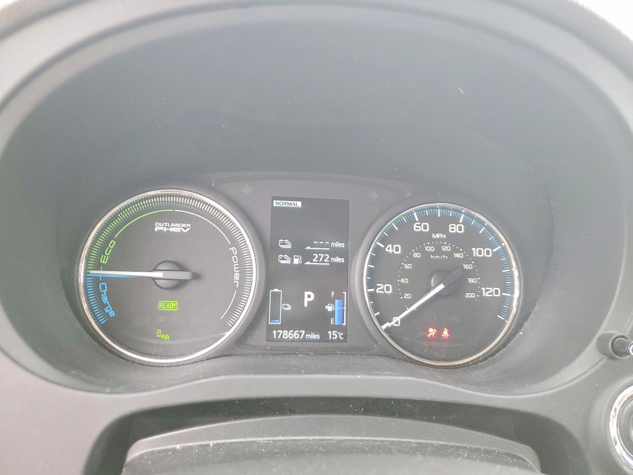 2018 Mitsubishi Outlander Se - zdjęcie 9