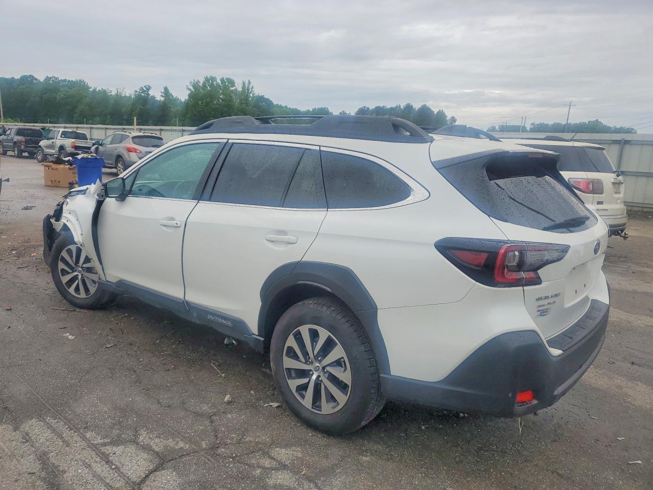2025 Subaru Outback Premium - zdjęcie 2