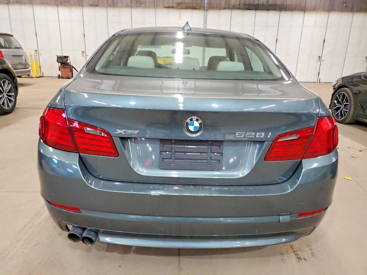 2013 BMW 528 Xi - zdjęcie 6