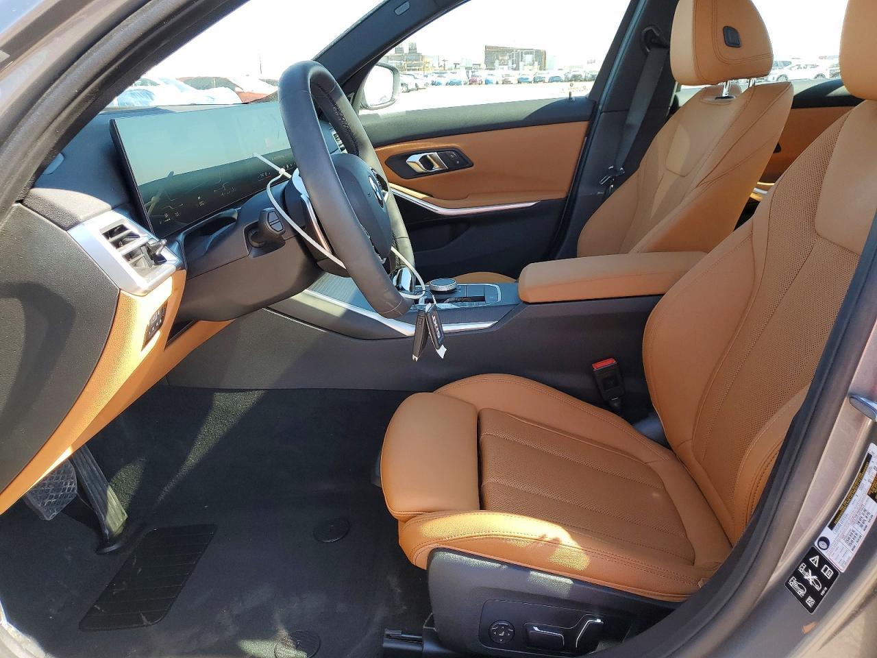 2026 BMW 330Xi - zdjęcie 7