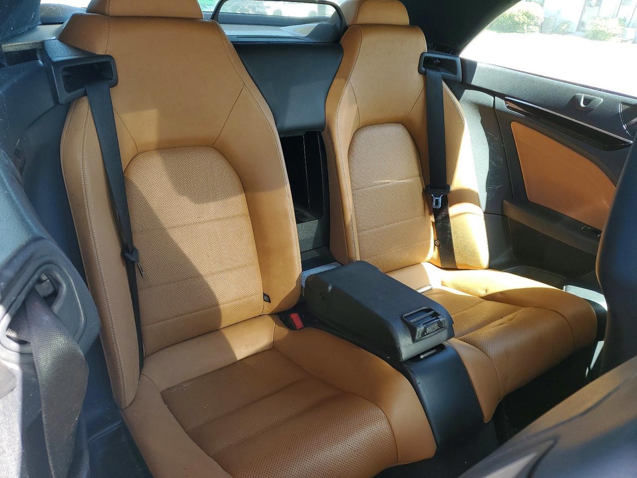 2015 Mercedes-Benz E 400 - zdjęcie 10