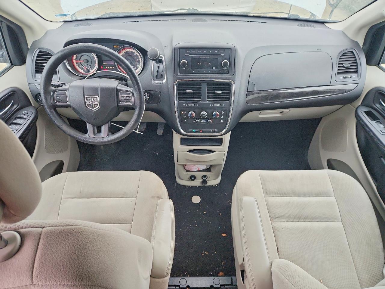 2016 Dodge Grand Caravan - zdjęcie 8