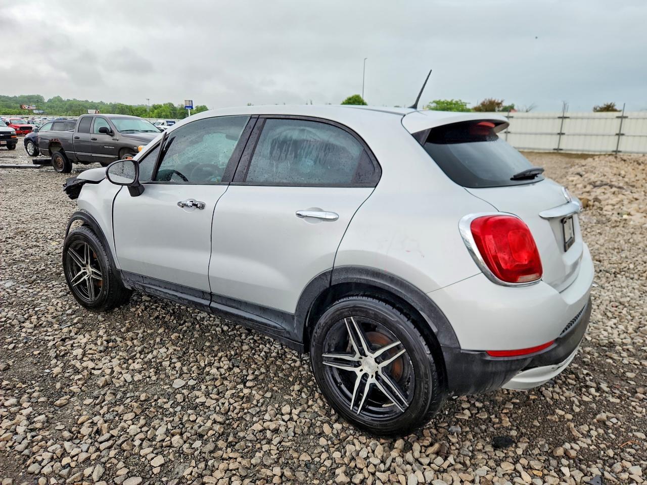 2016 Fiat 500X Pop - zdjęcie 2