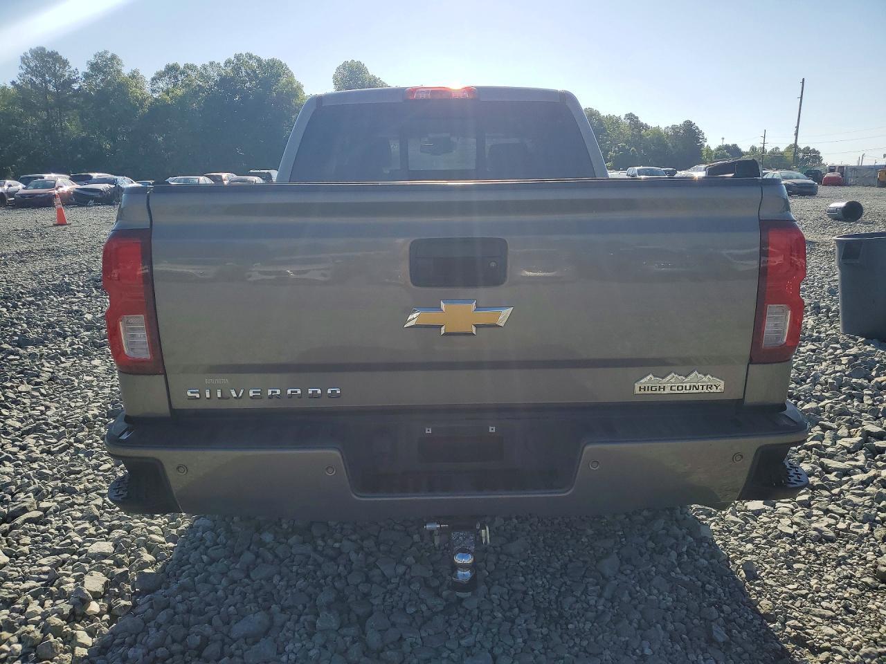 2017 Chevrolet Silverado K1500 High Country - zdjęcie 6