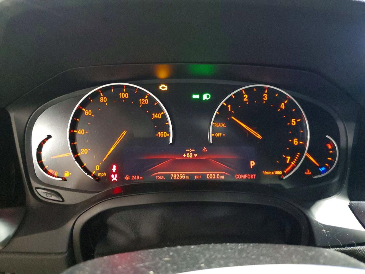 2019 BMW 330Xi - zdjęcie 9