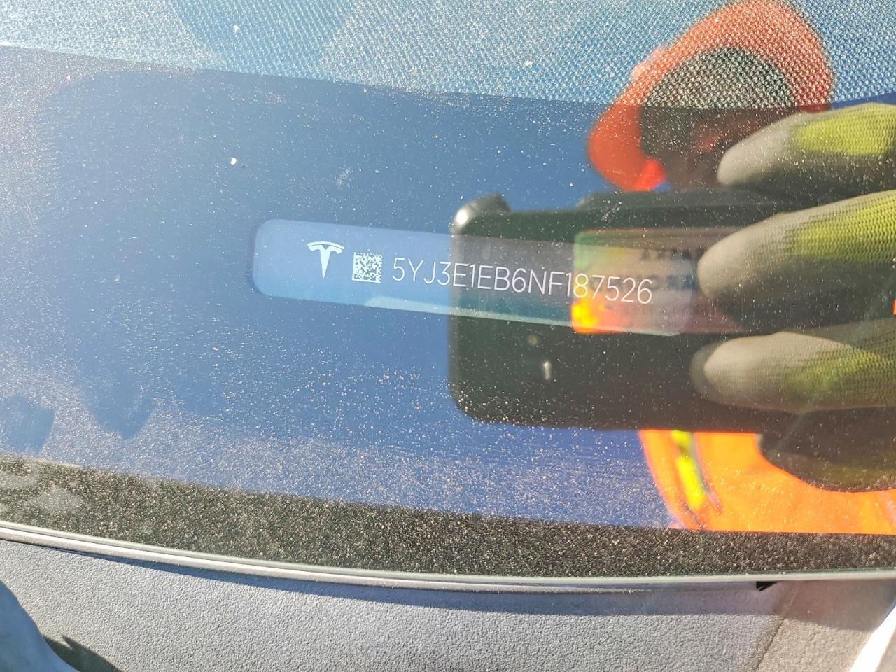 2022 Tesla Model 3 - zdjęcie 13