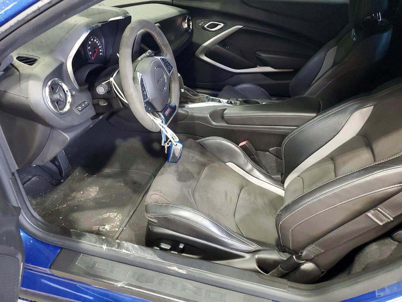 2021 Chevrolet Camaro - zdjęcie 7