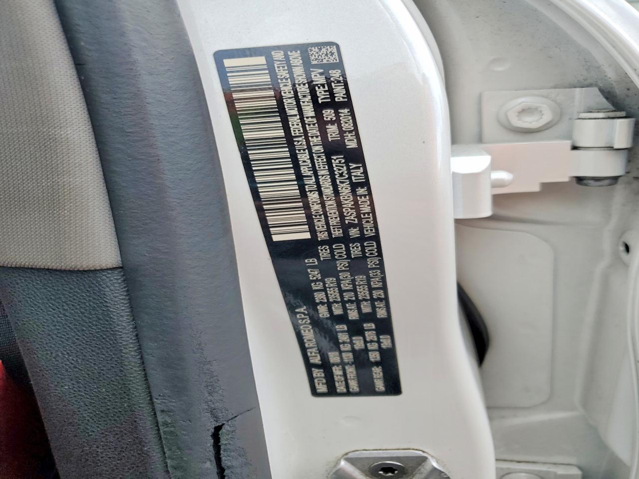 2019 Alfa Romeo Stelvio Ti - zdjęcie 13