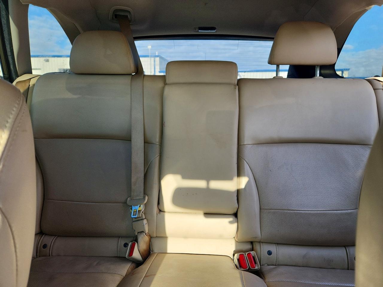 2015 Subaru Outback 2.5I Limited - zdjęcie 10