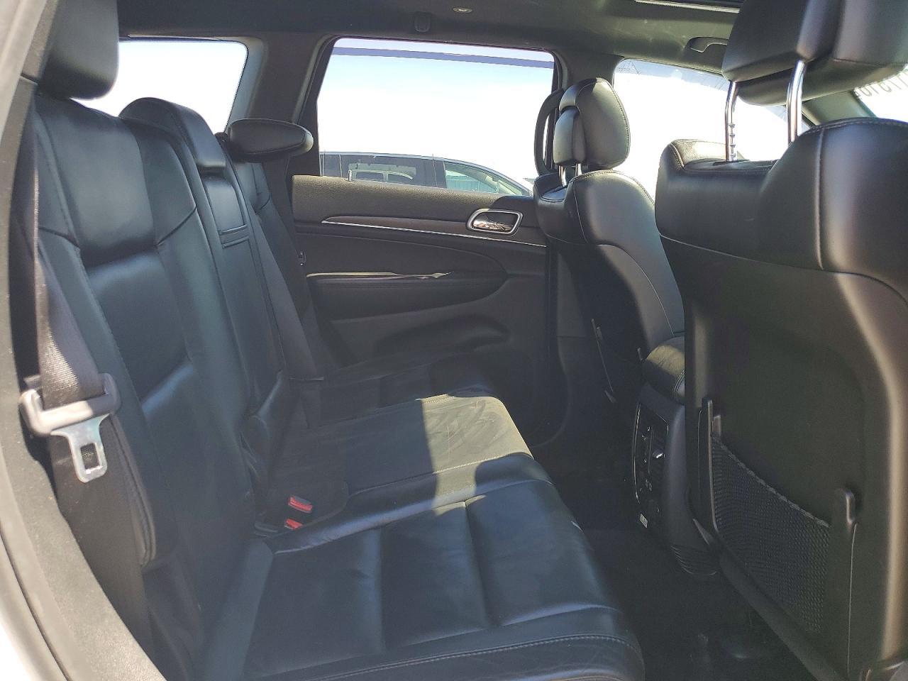 2018 Jeep Grand Cherokee Limited - zdjęcie 11