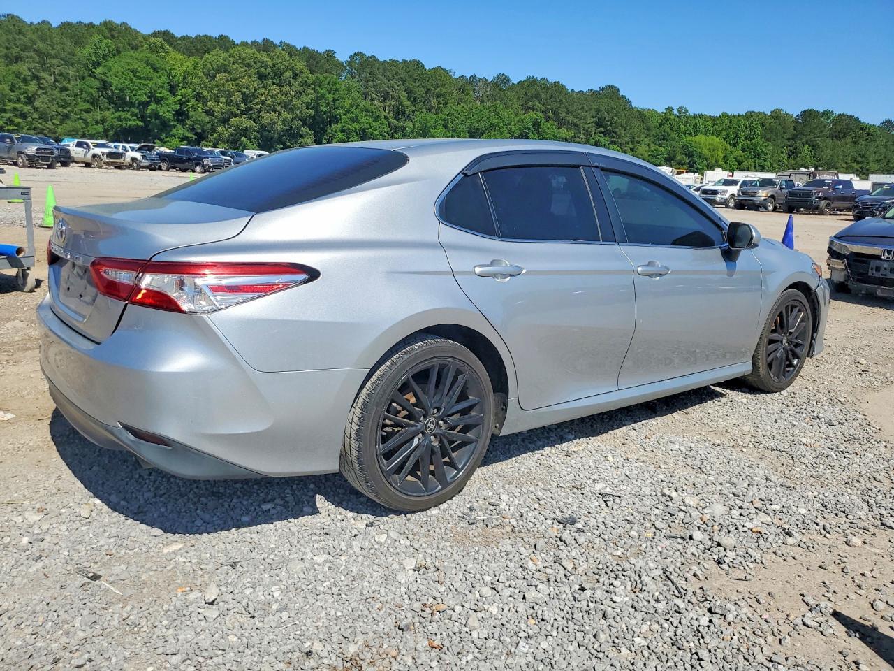 2018 Toyota Camry L - zdjęcie 3