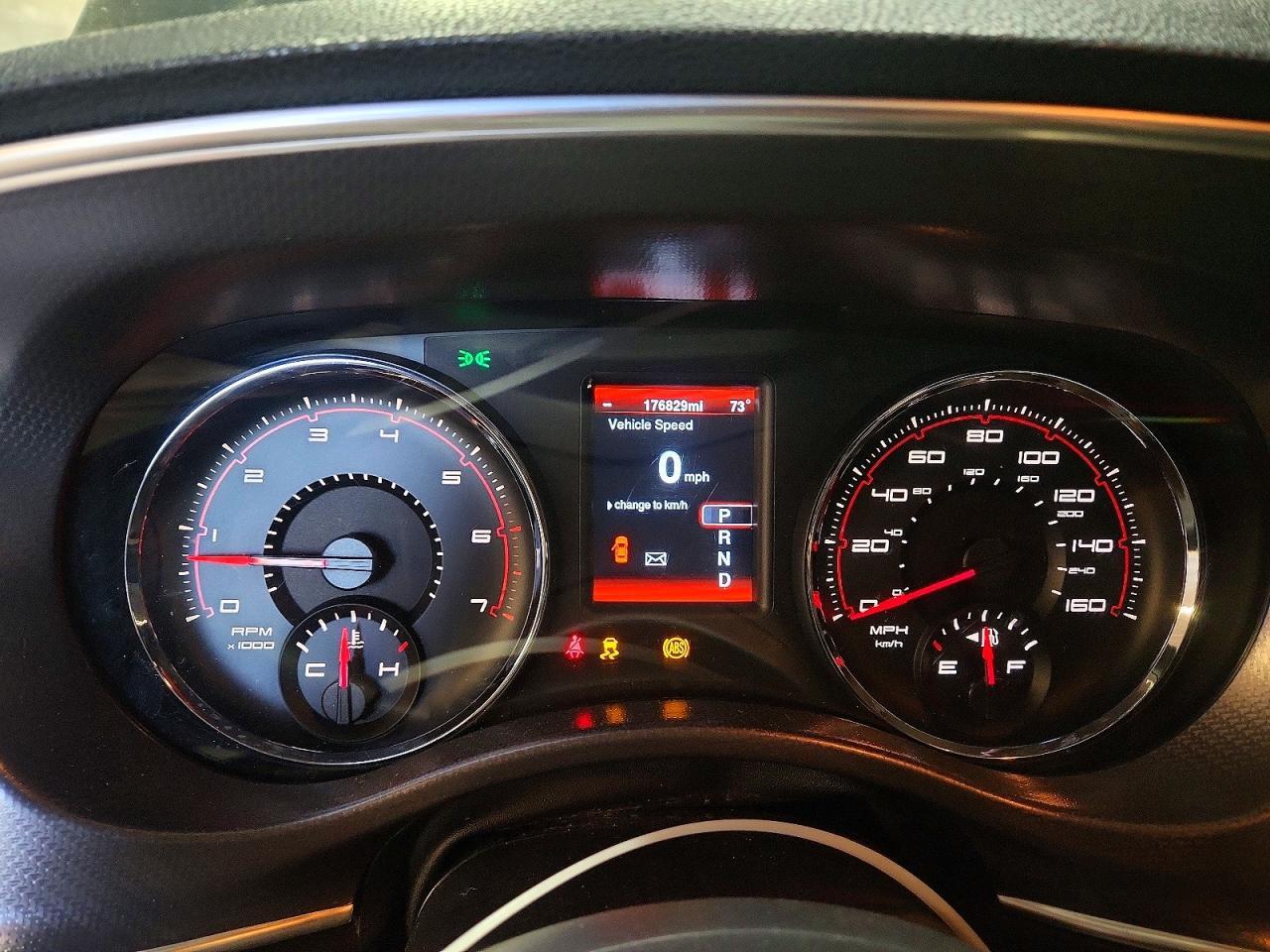 2013 Dodge Charger R - zdjęcie 9