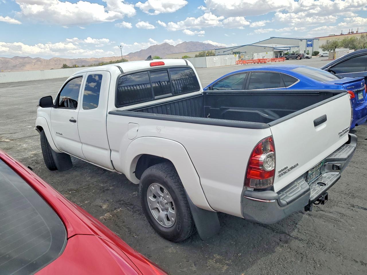2015 Toyota Tacoma Prerunner Access Cab - zdjęcie 2