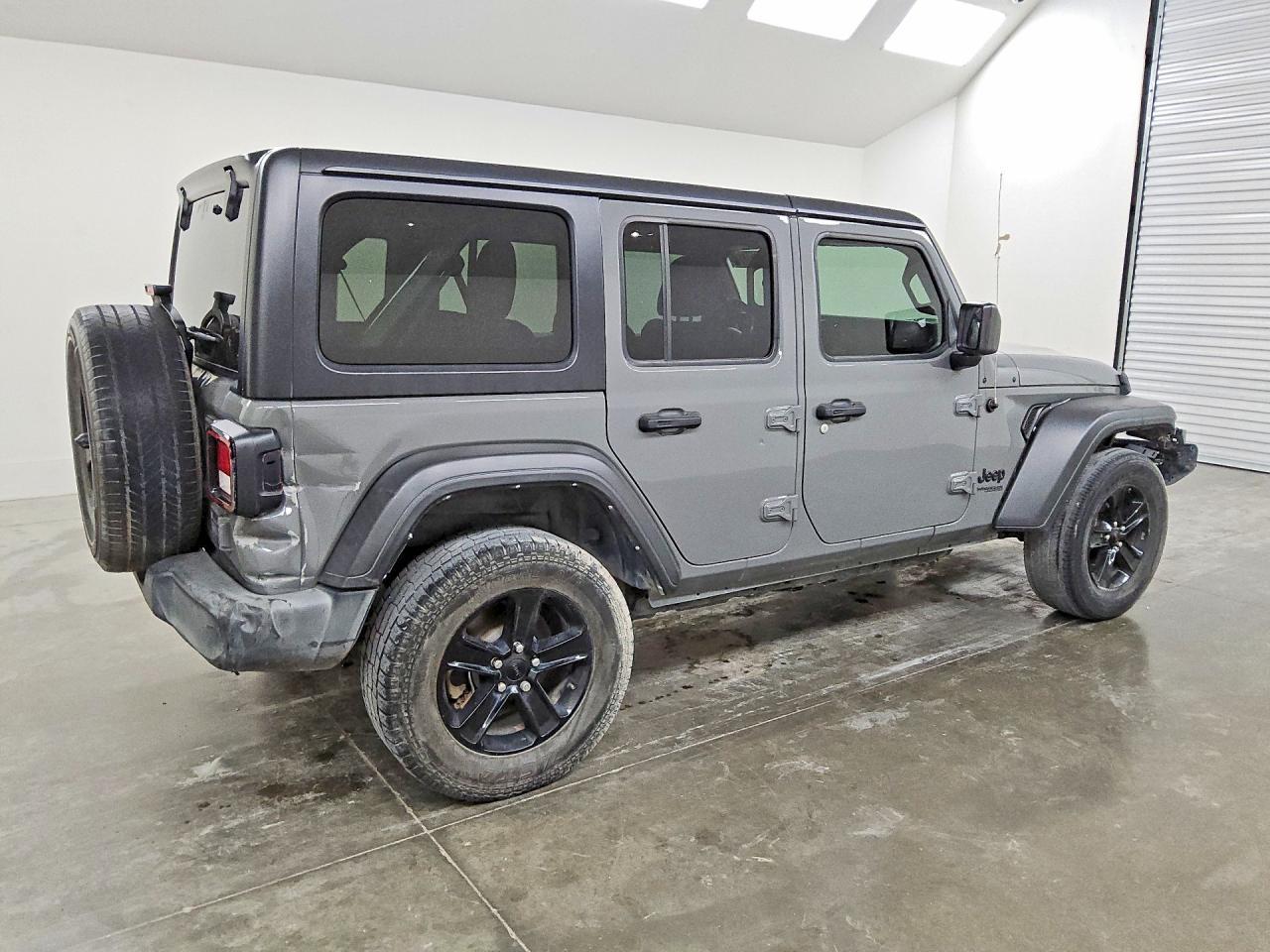 2022 Jeep Wrangler Unlimited Sport - zdjęcie 3