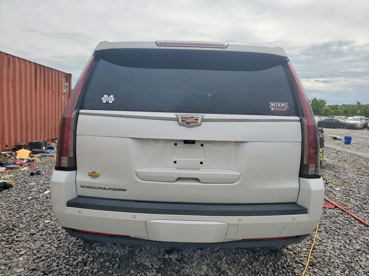 2018 Cadillac Escalade Premium Luxury - zdjęcie 6