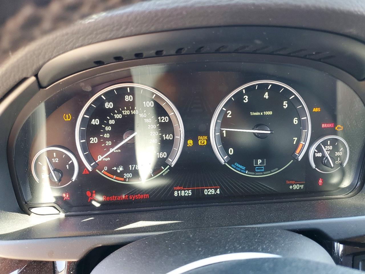2016 BMW X5 Xdr40E - zdjęcie 9