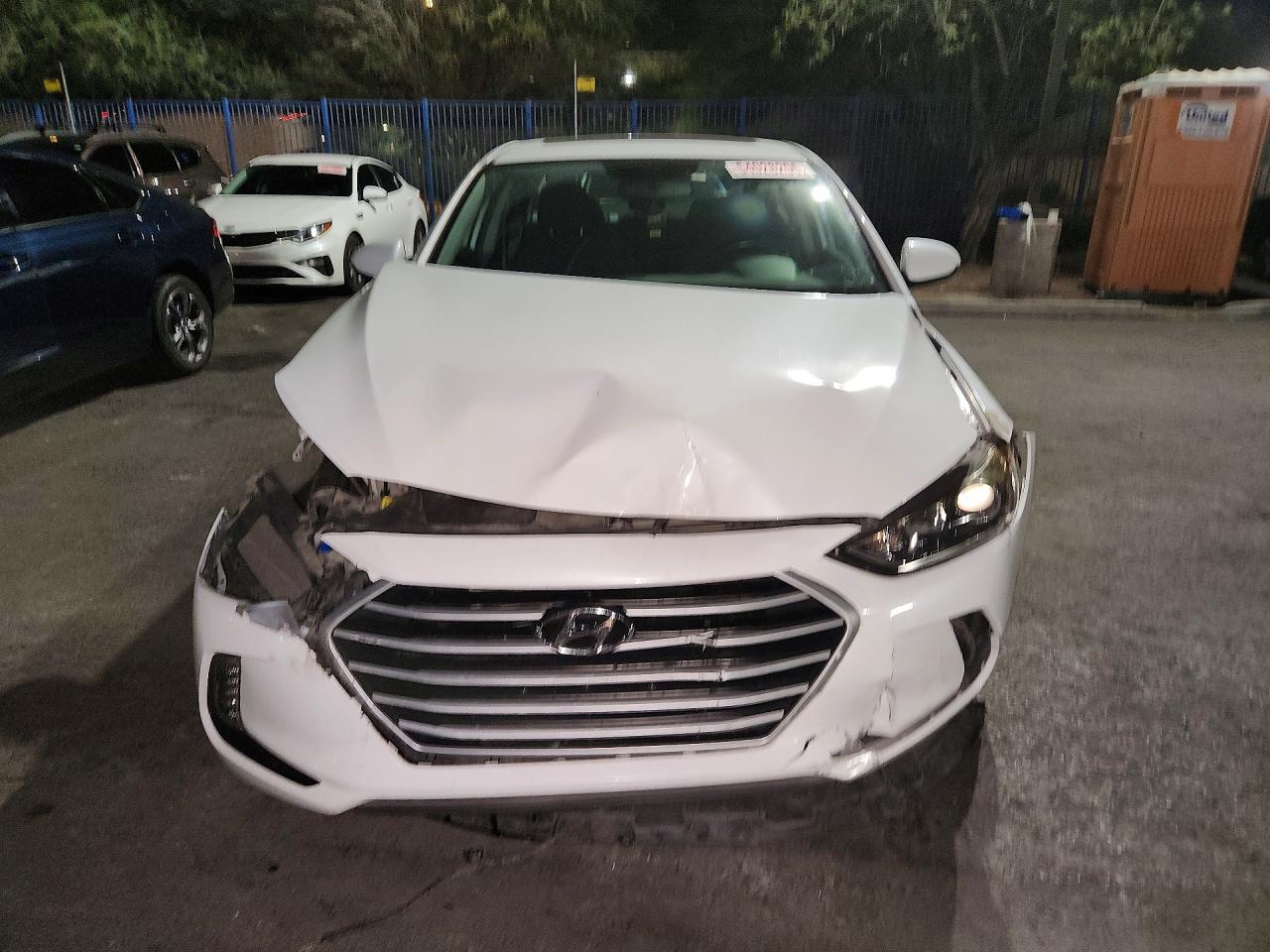 2017 Hyundai Elantra Value Edition - zdjęcie 5