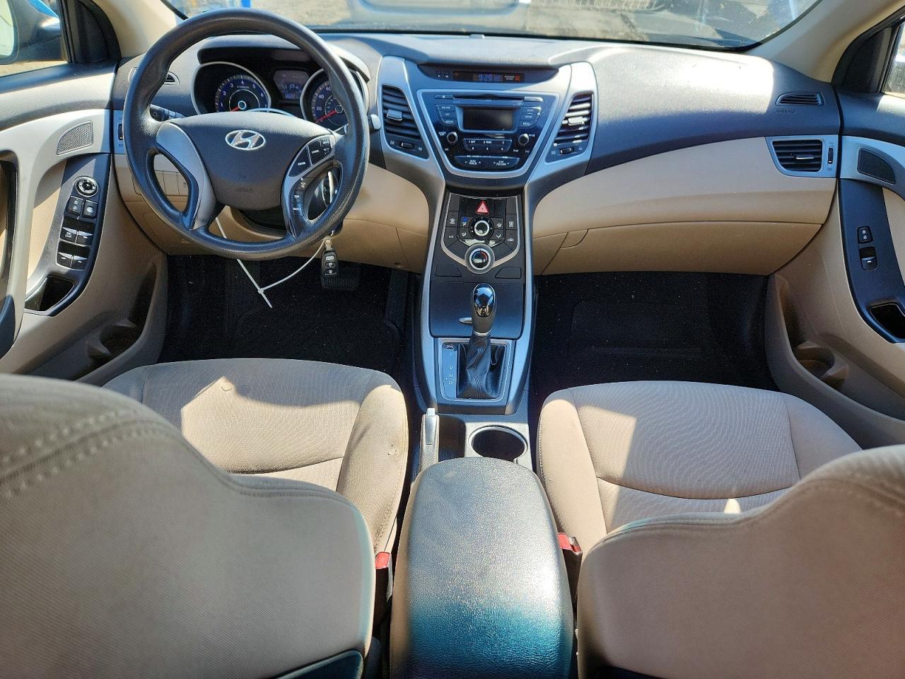 2014 Hyundai Elantra Se - zdjęcie 8