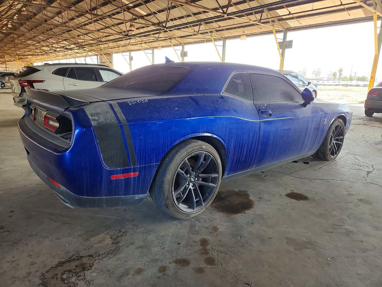 2018 Dodge Challenger R - zdjęcie 3