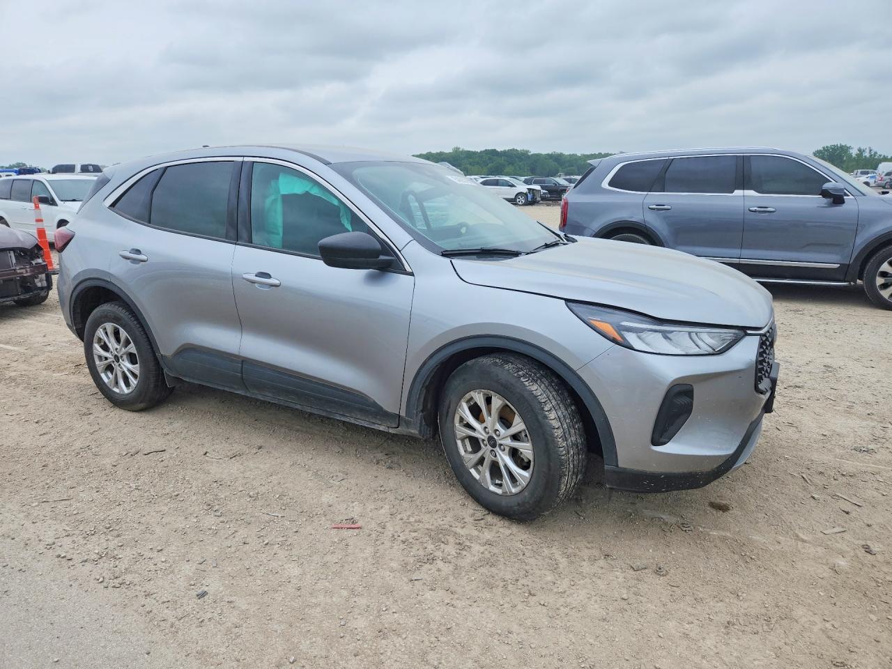 2023 Ford Escape Active - zdjęcie 4