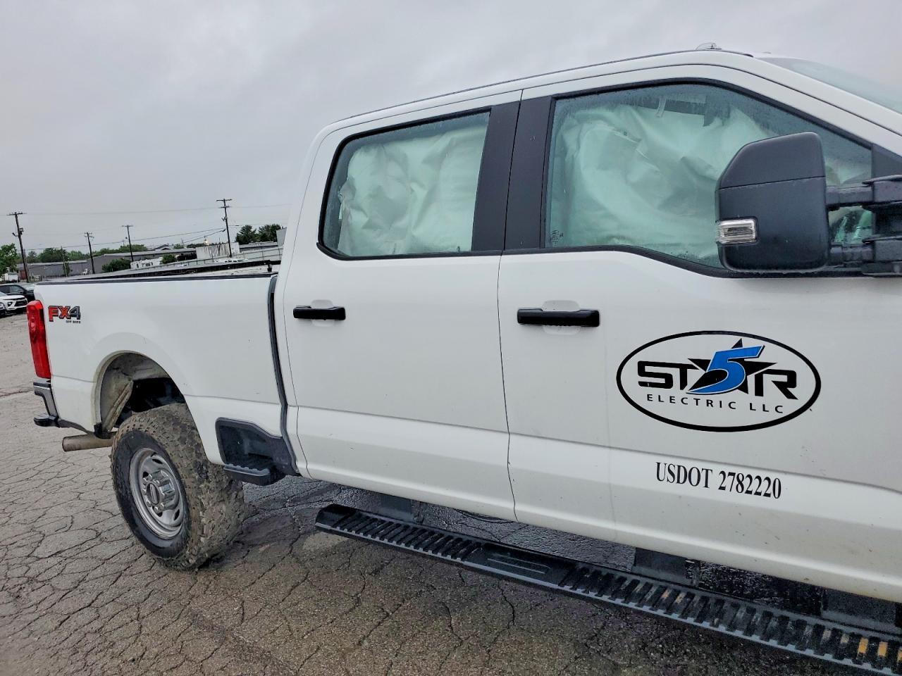 2024 Ford F250 Super Duty - zdjęcie 10